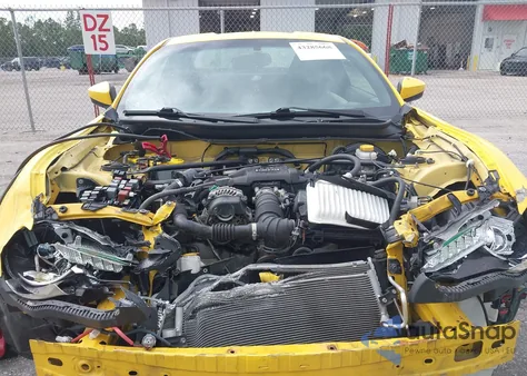 2015 Scion Fr-S Release Series from USA, damaged, VIN JF1ZNAA13F8704862